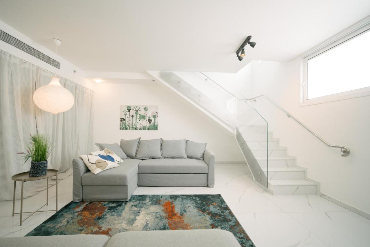 Lapin Luxury Apartment By Nimi Group Тель-Авив Экстерьер фото